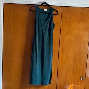 Universal Thread Dark Green Midi Dress